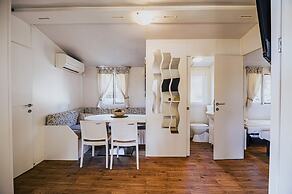 Waterside Retreat Mobile Homes With Thermal Riviera Tickets