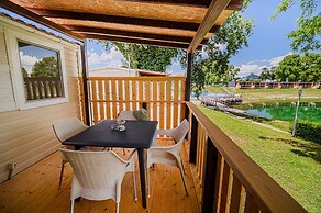 Waterside Retreat Mobile Homes With Thermal Riviera Tickets