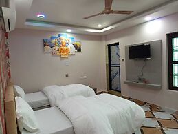 HOTEL DEV INN