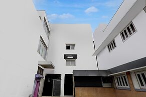 Super Townhouse Arcot Road