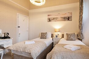 Annan Hotel