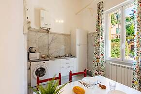 Apartment Vernazzola In Genova