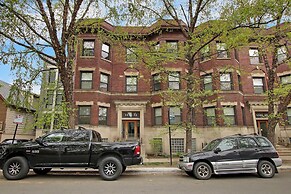 3BR Vibrant Apartment in Hyde Park
