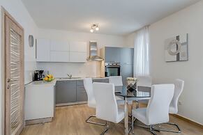 Villa Aurora Mare - Kaštel Novi