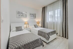 Villa Aurora Mare - Kaštel Novi