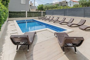 Villa Aurora Mare - Kaštel Novi