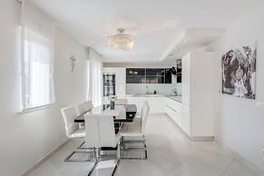 Villa Aurora Mare - Kaštel Novi