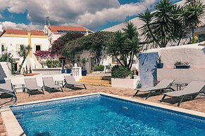 Bo Boutique Hotel & Hairshop