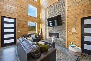 Bearly Creekin' Stay for 14!