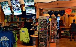 Outdoor Adventure Rafting