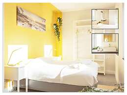 Waterfront Holiday Home With Terrace & Views