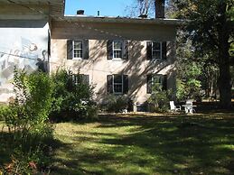 Higganum House B&B