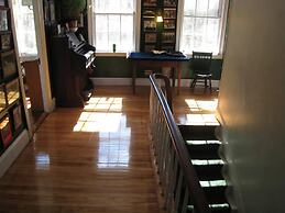 Higganum House B&B