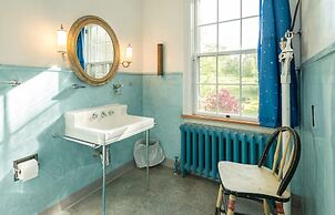 Higganum House B&B