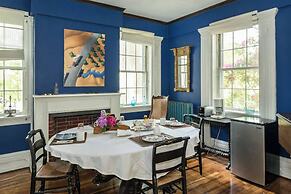 Higganum House B&B