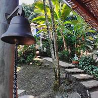 POUSADA BOSQUE TOQUE TOQUE B&B