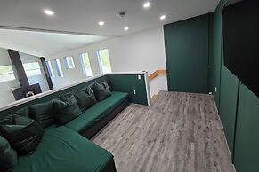 Copper Rose Retreat B&B