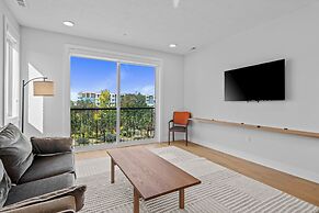 The Loop Downtown By Kasa