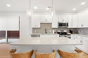 The Loop Downtown By Kasa