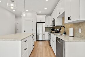 The Loop Downtown By Kasa