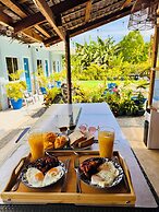 Room-your Perfect Hideaway, Uncompromise