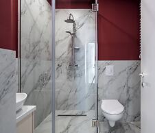 Elegant 3BR Steps away Cismigiu Gardens