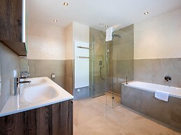 Spacious Holiday Apartment Near Kitzbuhel