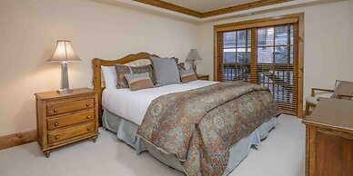 Luxury 4 Bedroom Condo in Vail Village - Mountain View Residences