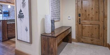 Luxury 4 Bedroom Condo in Vail Village - Mountain View Residences