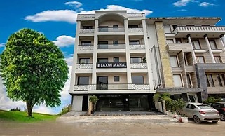Laxmi Mahal