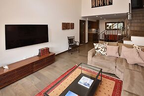 Chic 3BR Condo in Lionshead Village - Ski-in/ski-out at Eagle Bahn Gon