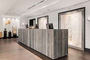 Luxury 3 Bedroom Residence at The Four Seasons in Vail Village