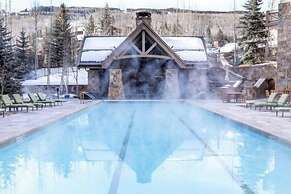 Luxury 2 Bedroom Residence at The Four Seasons in Vail Village