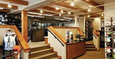 Luxury 2 Bedroom Residence at The Four Seasons in Vail Village