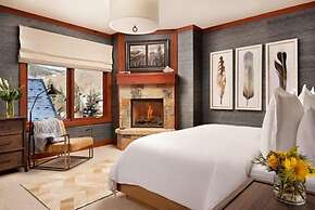 Luxury 2 Bedroom Residence at The Four Seasons in Vail Village