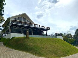 Tebing View Glamping, Azana Hotel Collection