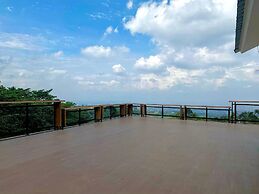 Tebing View Glamping, Azana Hotel Collection