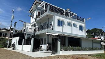 The Palawans Place-b&b