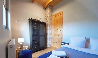 Holiday Home With Garden, Sauna, Jacuzzi
