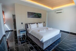 Royal Beach Resort & Residence By EHM
