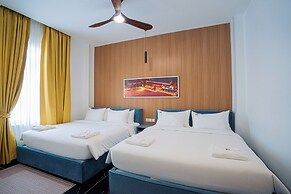 Royal Beach Resort & Residence By EHM