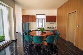 Royal Beach Resort & Residence By EHM