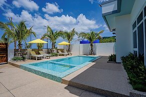 Royal Beach Resort & Residence By EHM