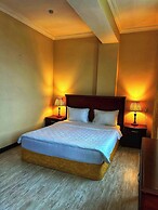 Crown Suites