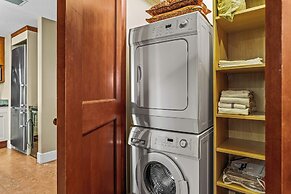 2 Bedroom Condo .Pool .Hot Tub .Gym .Spa