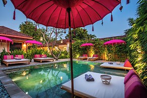 PinkPrivate Sanur - for Cool Adults Only