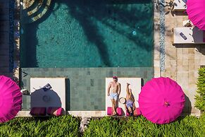 PinkPrivate Sanur - for Cool Adults Only