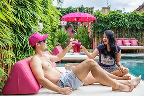 PinkPrivate Sanur - for Cool Adults Only