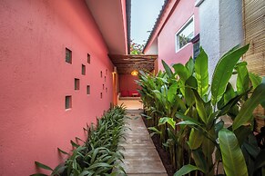 PinkPrivate Sanur - for Cool Adults Only