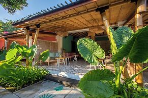 PinkPrivate Sanur - for Cool Adults Only